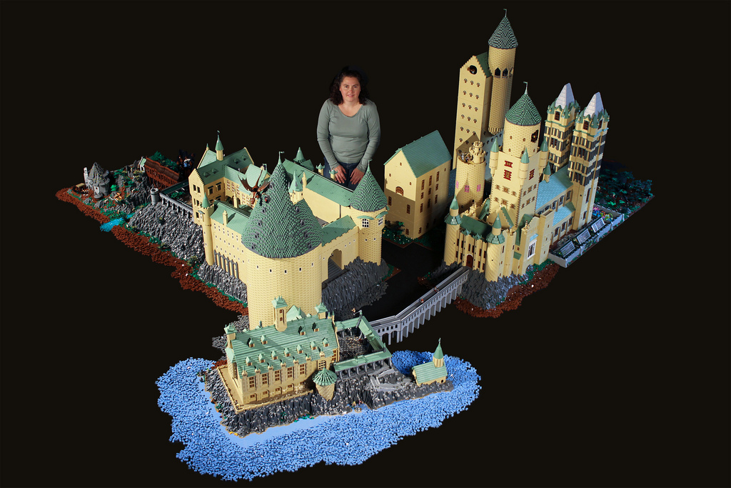 Amazing LEGO creations by Alice Finch - Hogwarts Castle and Alice Finch